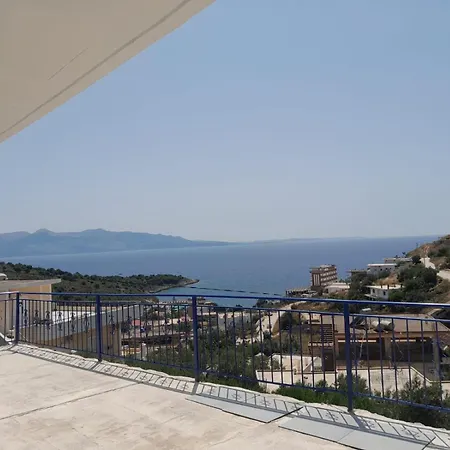 By The Sea Gæstehus Sarandë